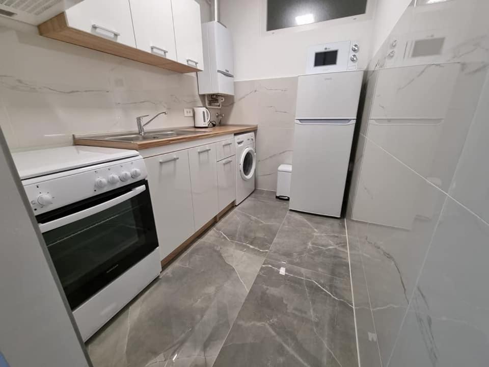 Apartman Simic Daire Ösek Dış mekan fotoğraf